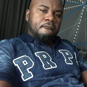 Meet your Posher, Victor