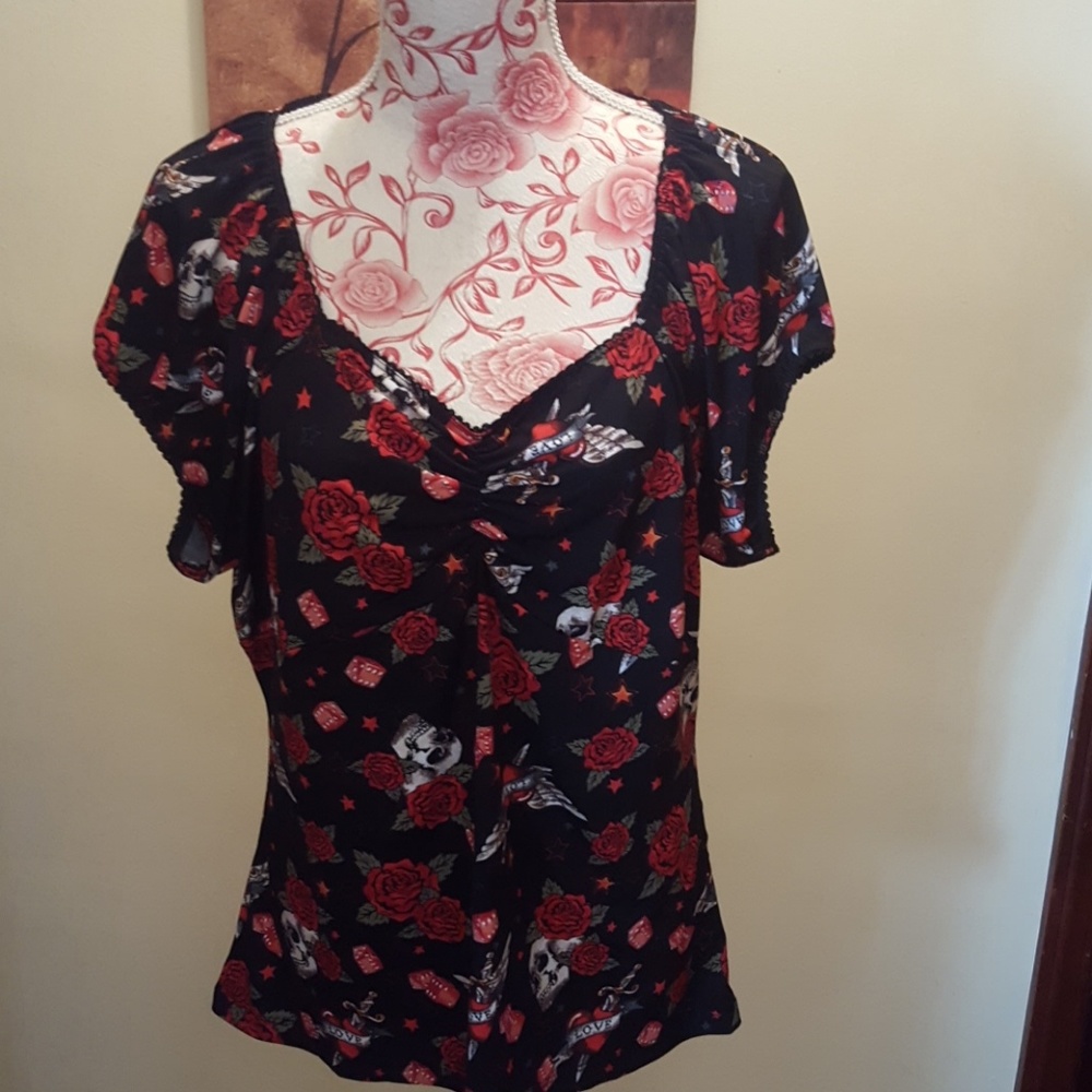 Torrid top