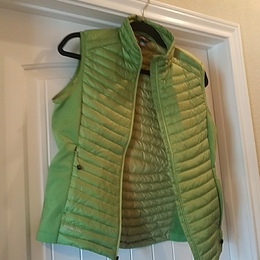Active down vest