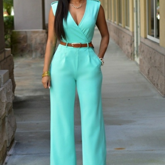🚫SOLD🚫turquoise sleeveless jumpsuit - Picture 2 of 7