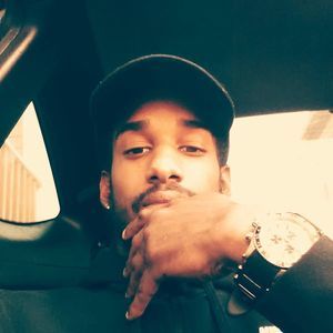 Meet your Posher, Lawrence