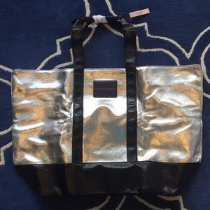VS Metallic Tote
