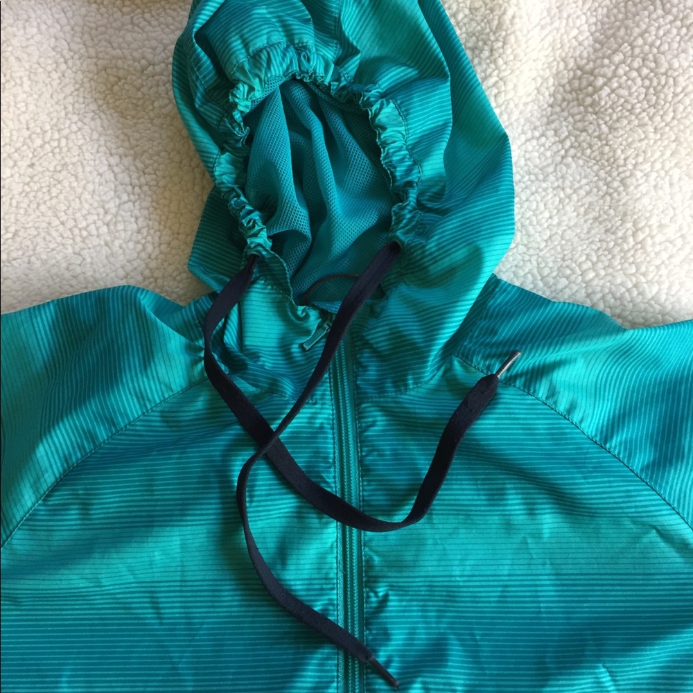 Merrell Aqua/Green rain coat small