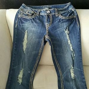 USED - Size 7. 32" length jeans