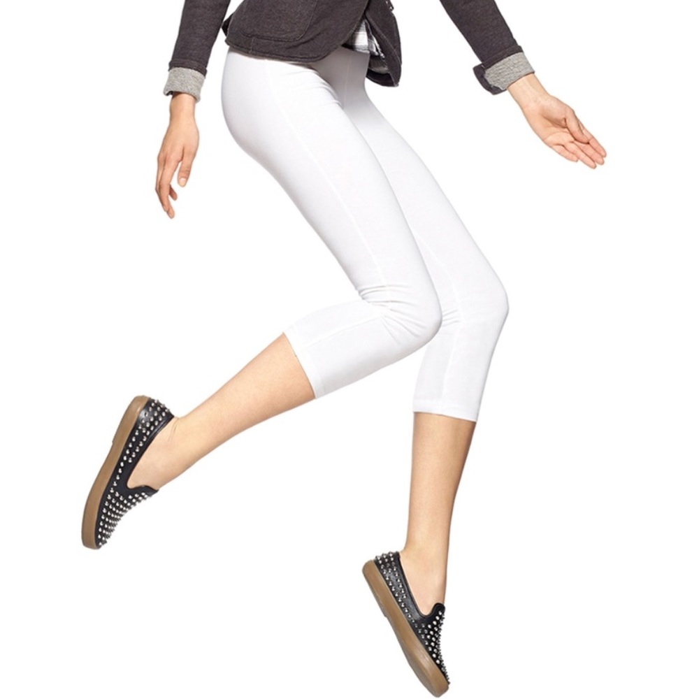 Hue Cotton Capri Leggings NWT