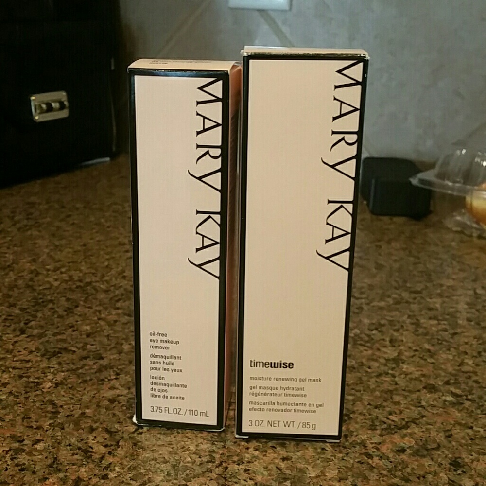 New Mary kay oil free make up remover and mosturiz