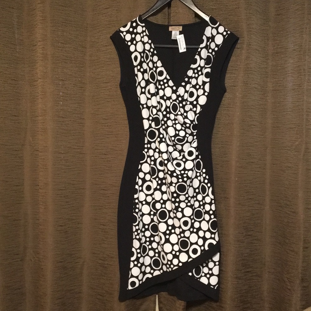 Black and White abstract dress. NWTO