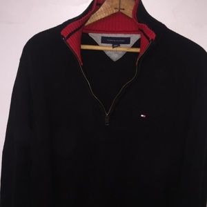 Tommy sweater
