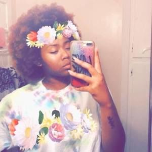 Meet your Posher, Karamel