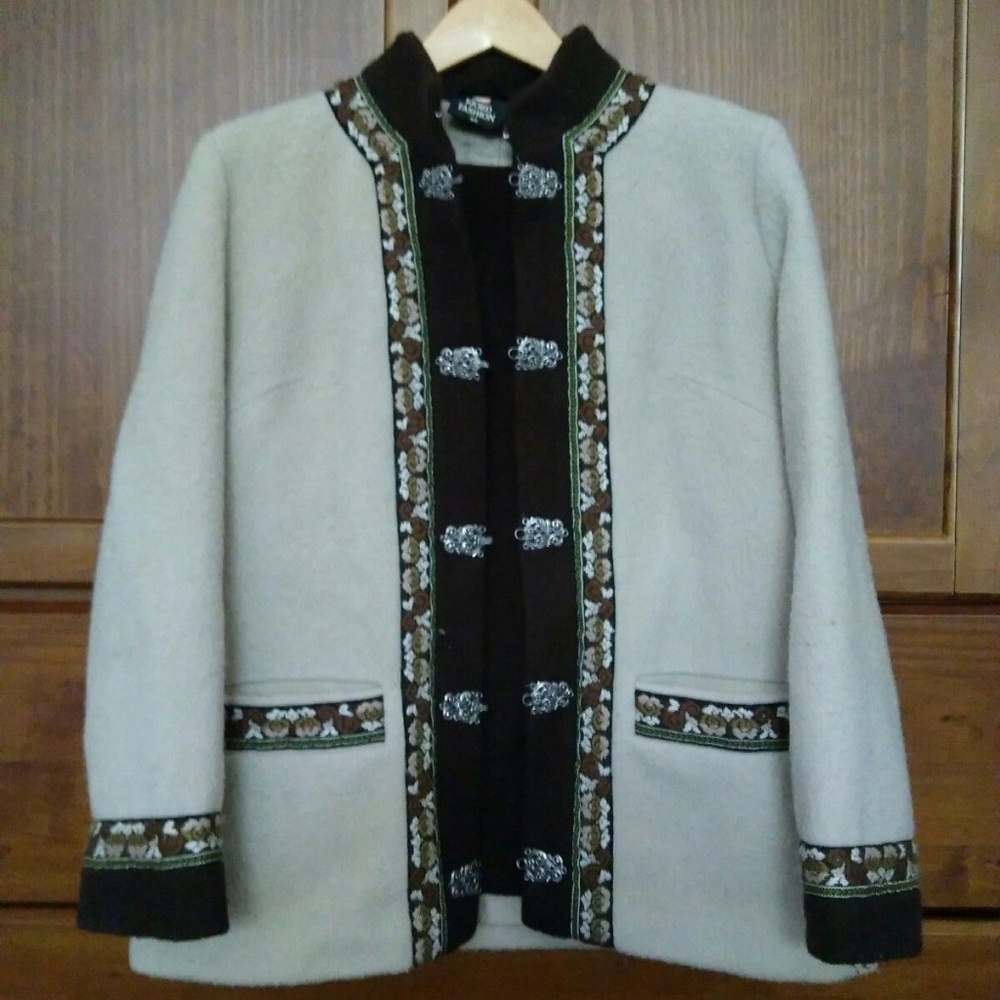 Fjord Fashion Norwegian Wool Coat Peweter Clasps