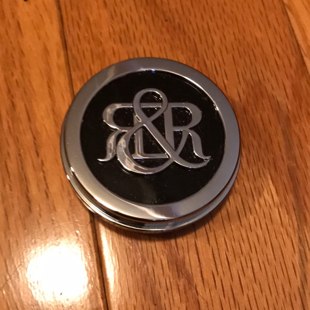 RARE ROCK N REPUBLIC EYE SHADOW
