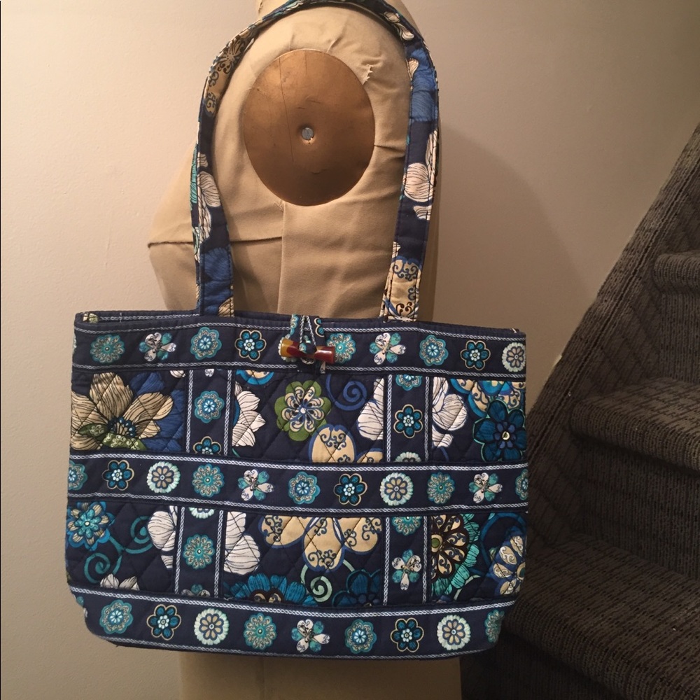 Vera Bradley tote