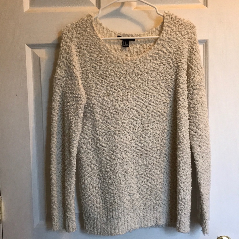 Creme knitted sweater