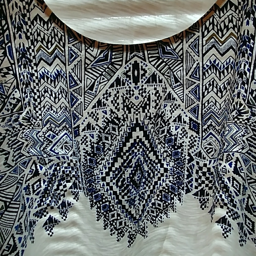Sleeveless top by Outback Red - Picture 3 of 3