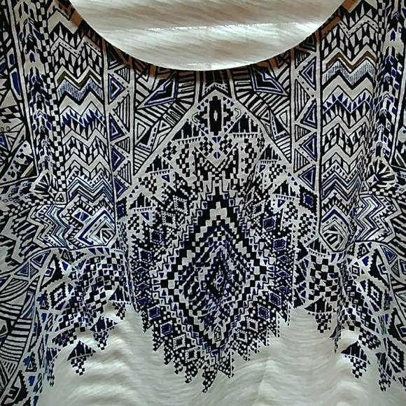 Sleeveless top by Outback Red - Picture 3 of 3