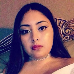 Meet your Posher, Celia