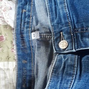 Jennifer Lopez jeans 16 W boot cut