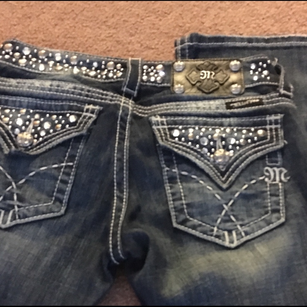 LIKeNEW MISS ME JEWELED BOOT CUT 🔴Sale JEANS