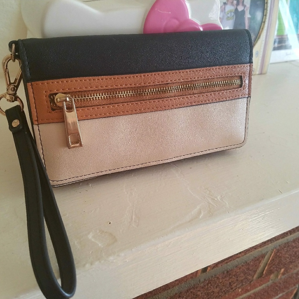 Aldo Tri-color Wristlet Wallet