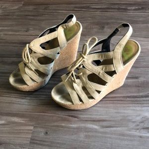 Lace-up nude, cork platform heels