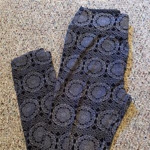 Du North Designs Leggings