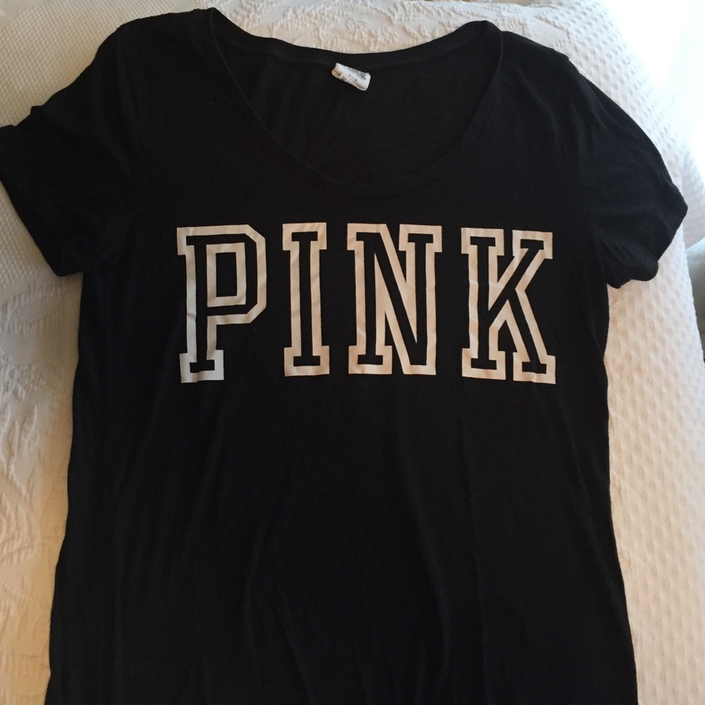 Pink tee