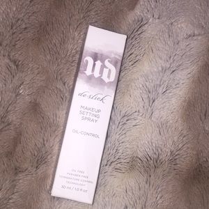 Never used Urban Decay setting spray