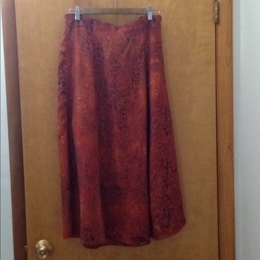 Skirt Red and Gold Rayon