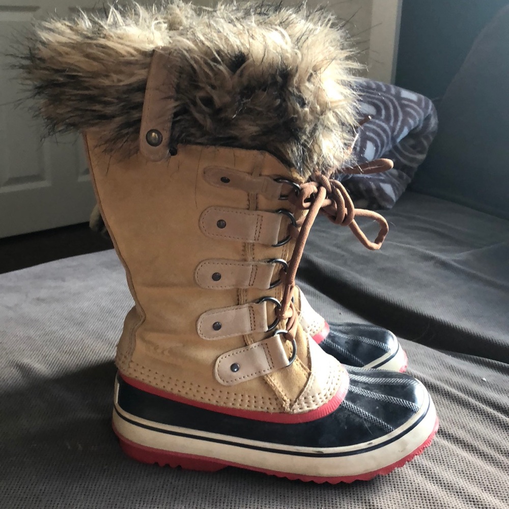 Sorel Women’s Joan of Arc Winter Boot