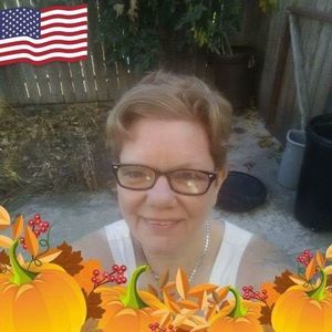 Meet your Posher, Charlene