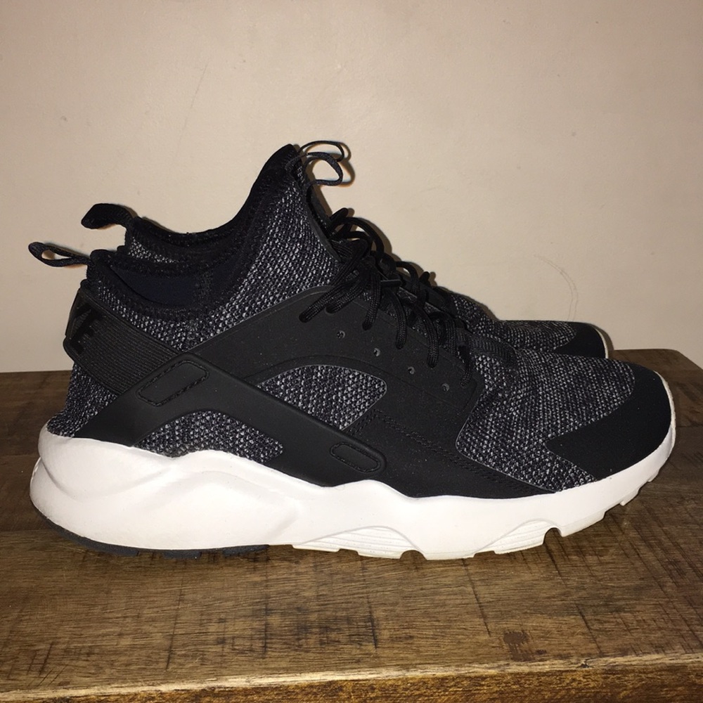 Nike Huarache Ultra Breathe Flyknit