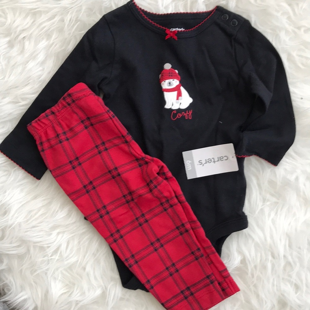 Carter’s Christmas Set - 6 months