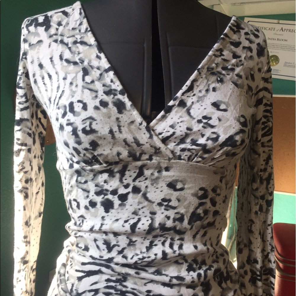 Express leopard print Sexy Basic Tee
