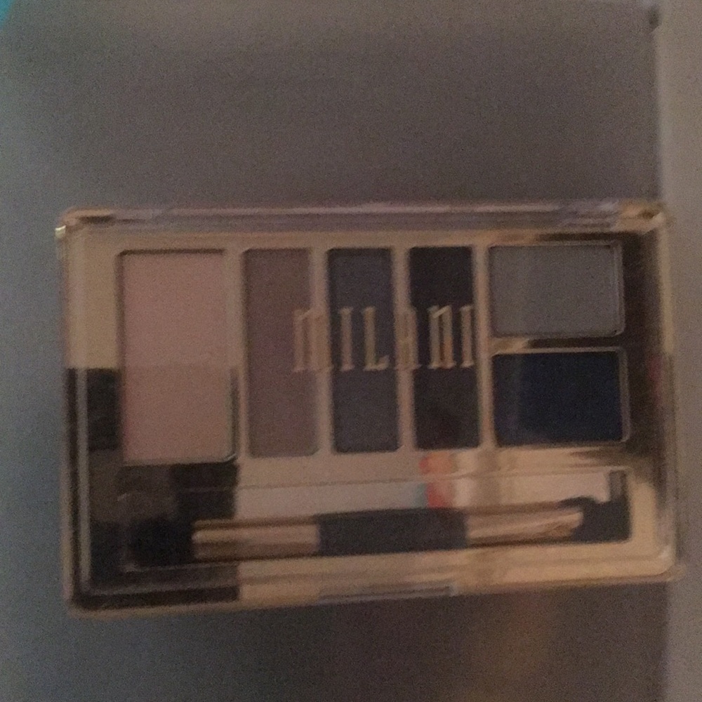 Eyeshadow
