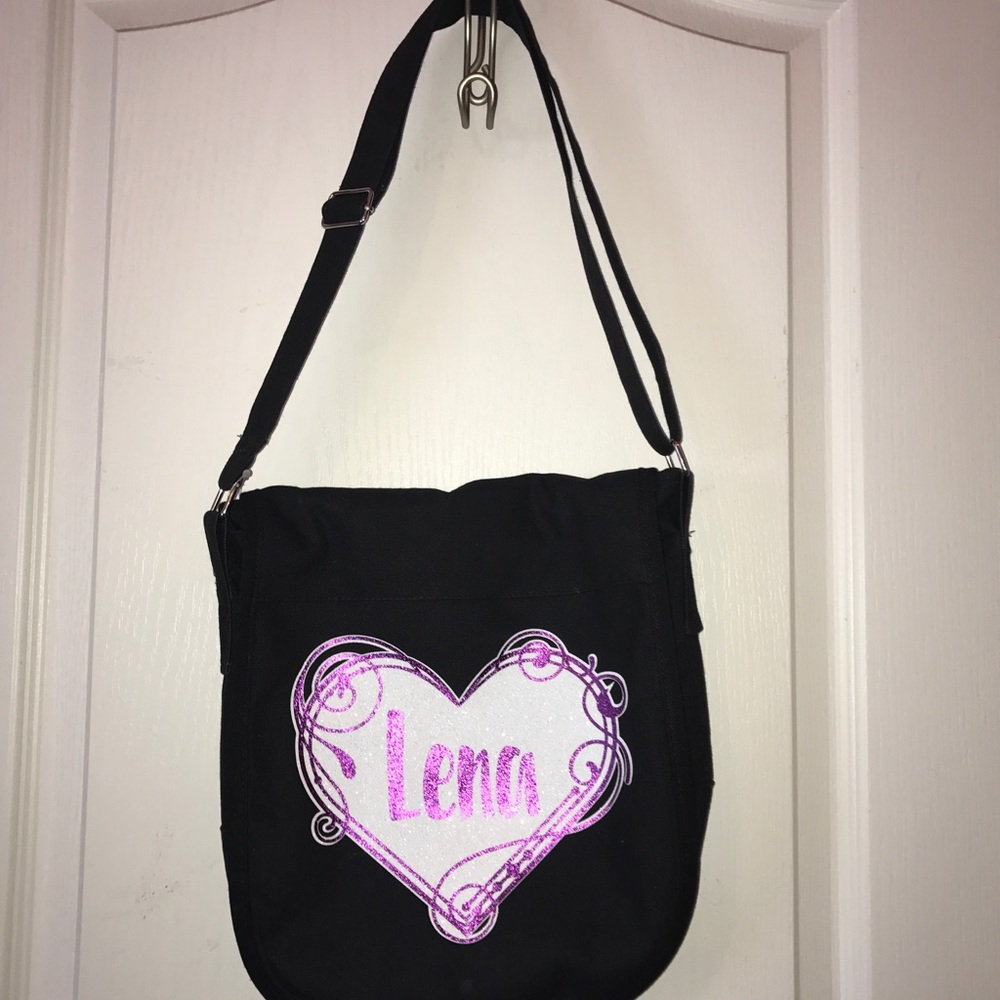 Handbag