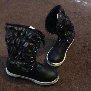 Athletech girls snow boot size 4