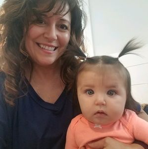 Meet your Posher, Debbie