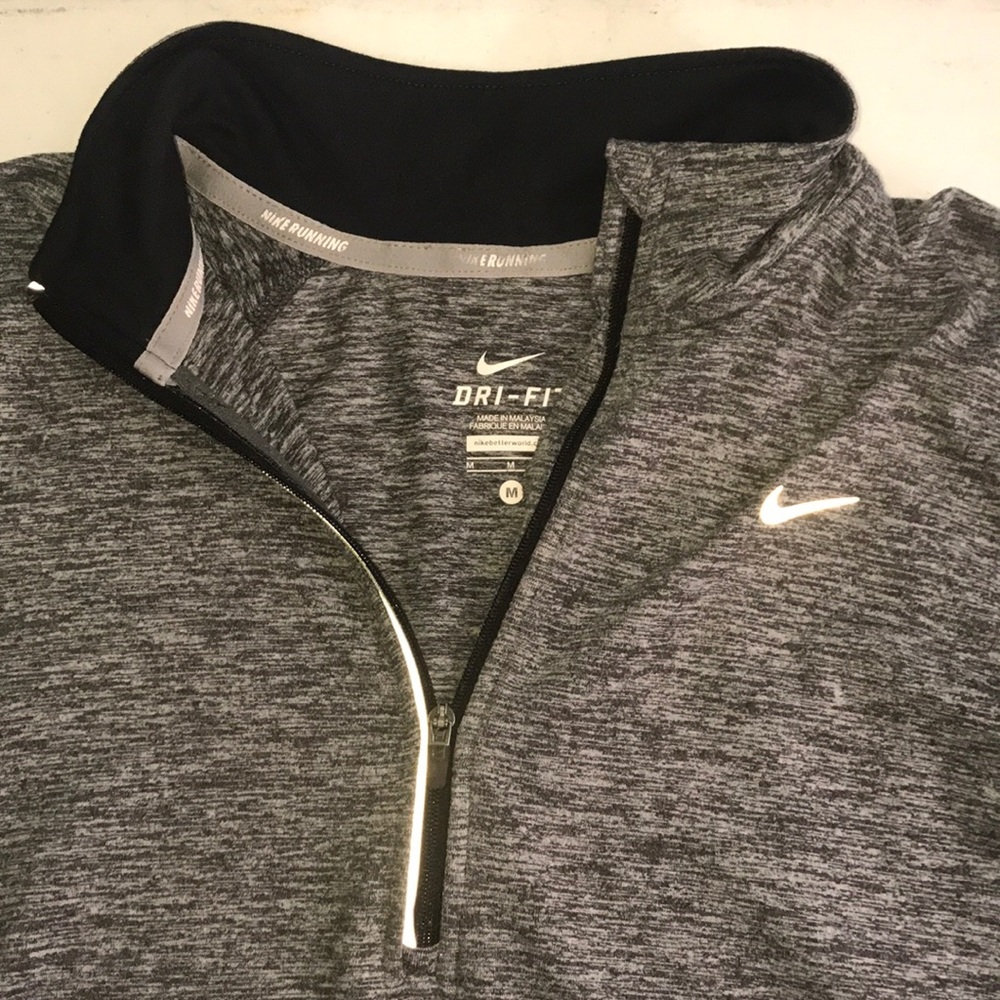 Nike running pull-over