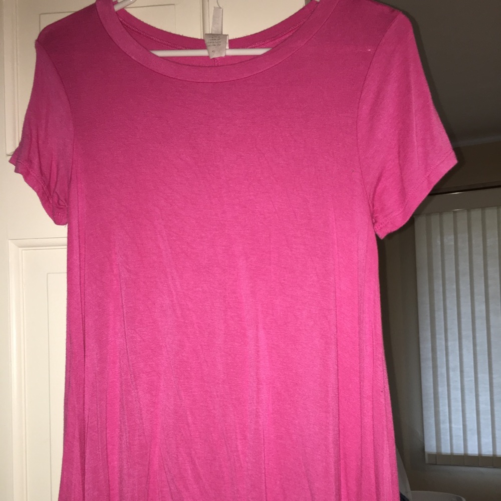 Honey& Lace Torrence tee. Worn Once