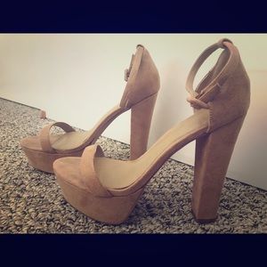 Nude minimalist platform heels