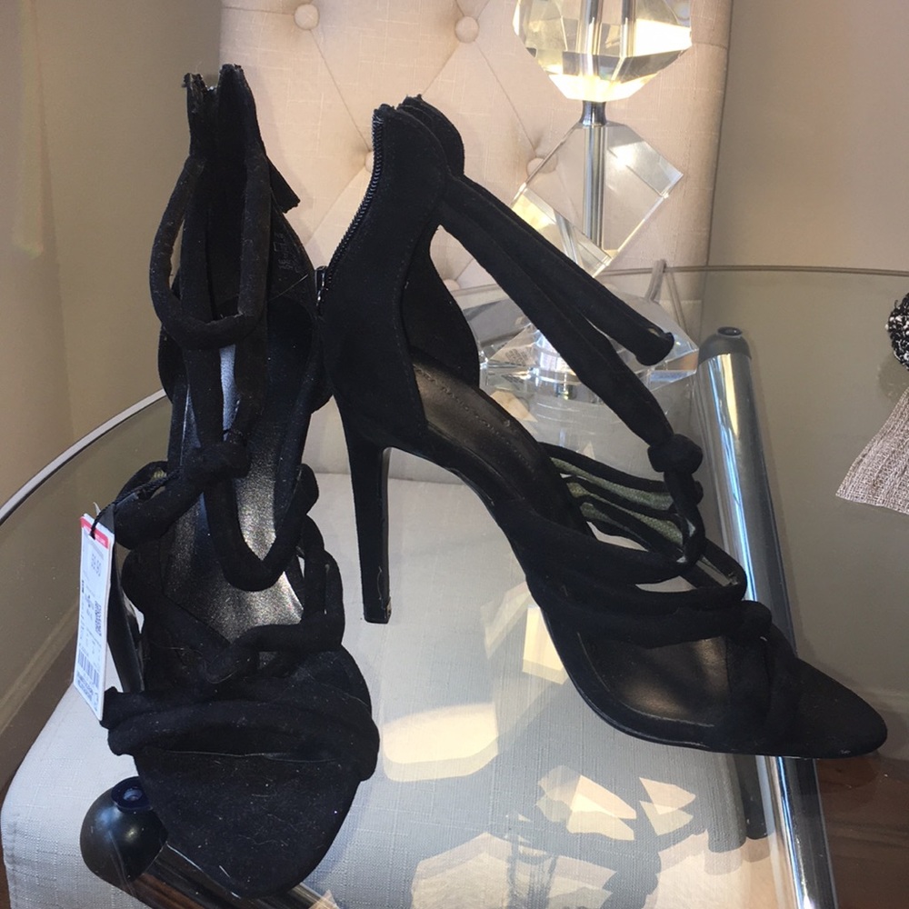 NWT Zara Black Stilettos Size 37