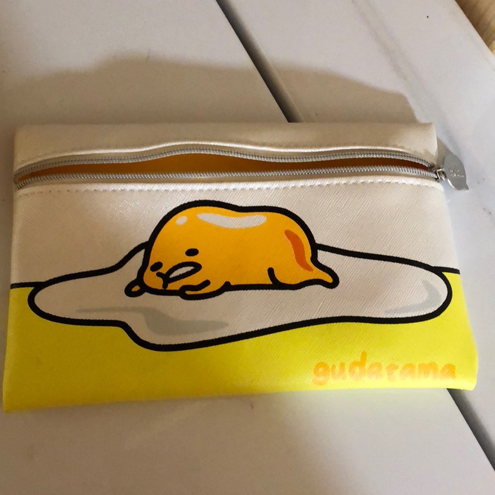 Ipsy make up bag