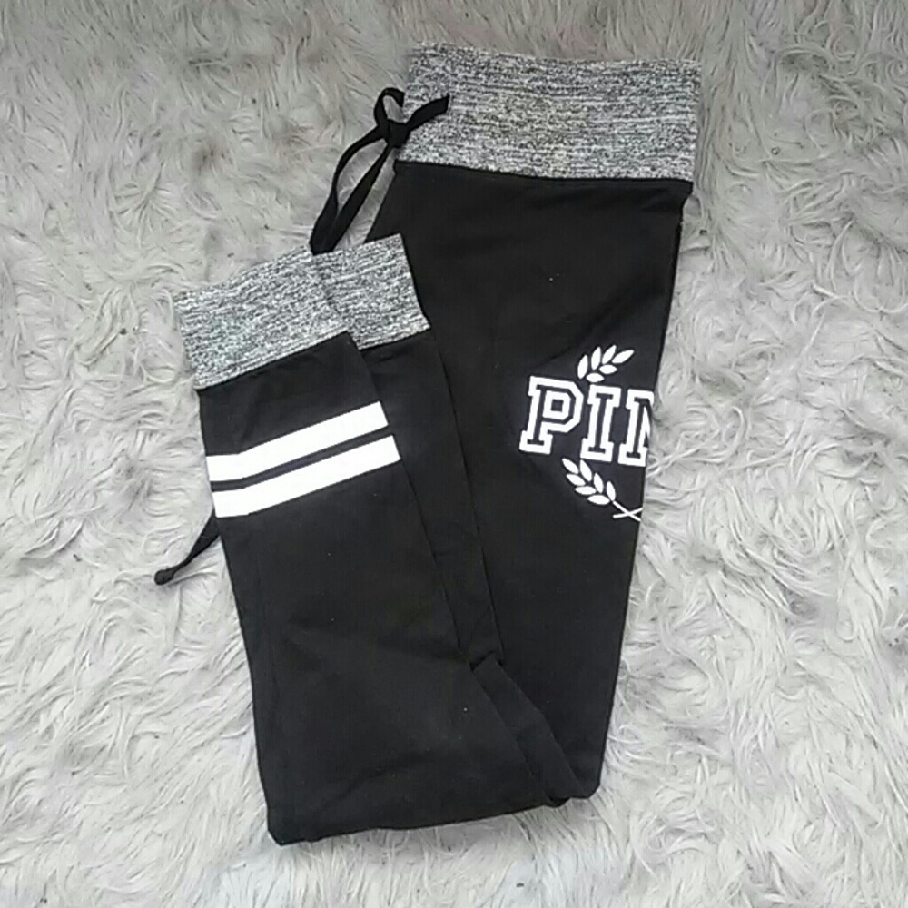 VS PINK yoga crop leggings size M