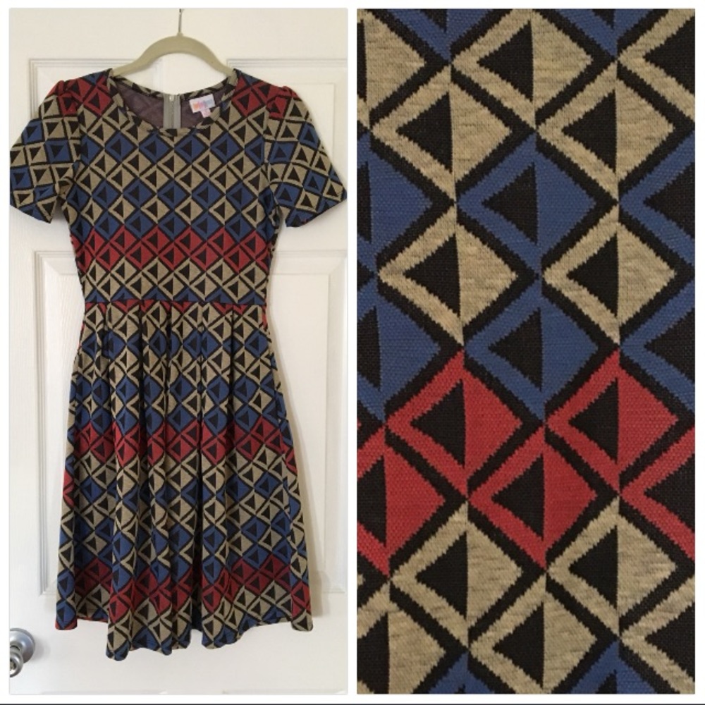 NWOT LuLaRoe S Amelia