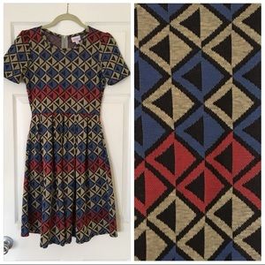 NWOT LuLaRoe S Amelia