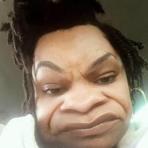 Meet your Posher, Fatima