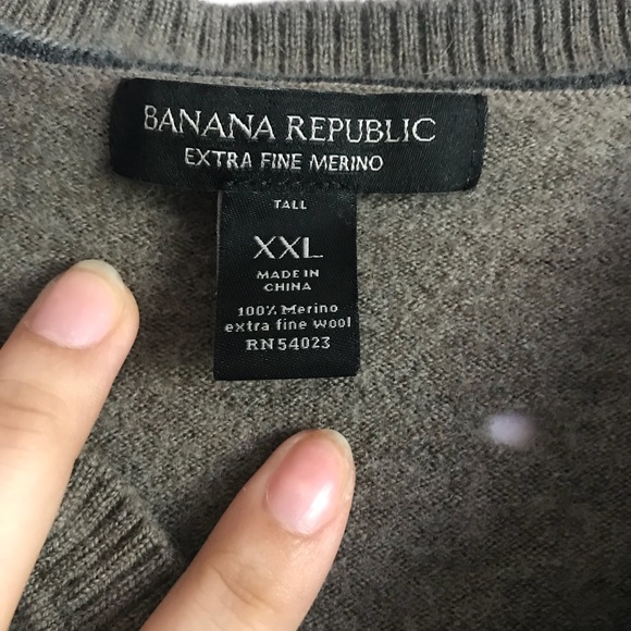 brown sweater - Picture 2 of 6