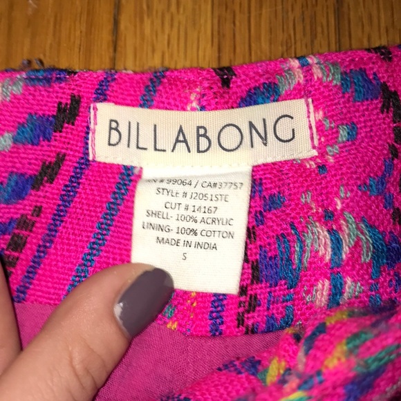 Billabong pink tribal print shorts size small - Picture 3 of 6