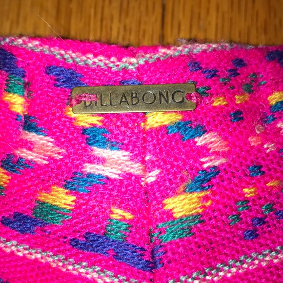 Billabong pink tribal print shorts size small - Picture 5 of 6