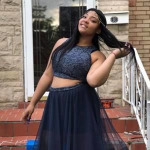 Meet your Posher, Kimberly